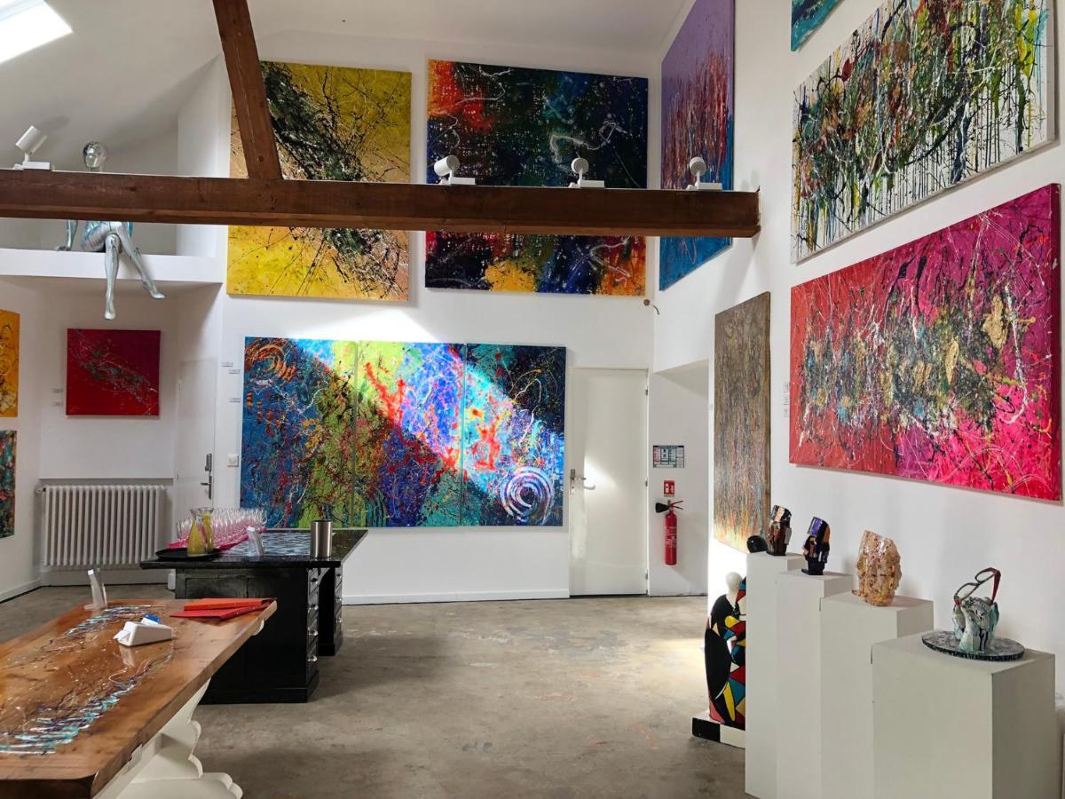 Bnb Maison D'Art Breakfast In The Art Gallery Ploubazlanec Eksteriør billede